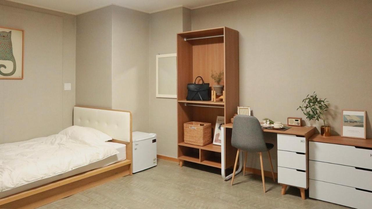 White Story Hostel Seoul Ngoại thất bức ảnh
