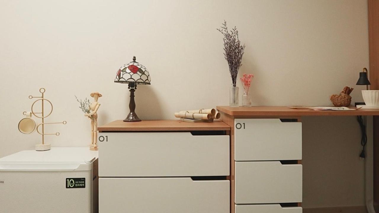 White Story Hostel Seoul Ngoại thất bức ảnh