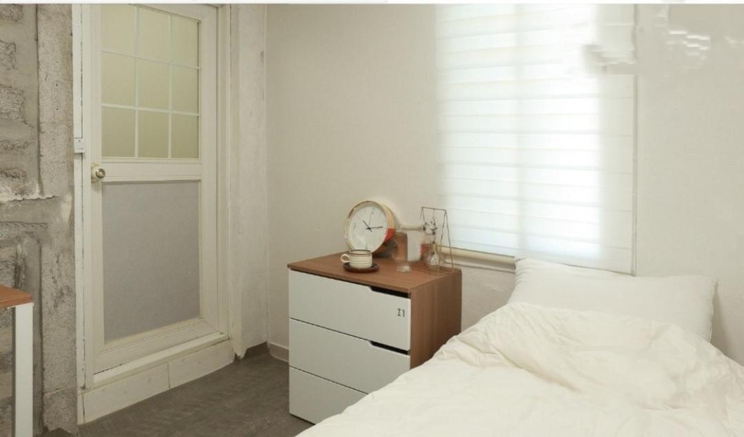 White Story Hostel Seoul Ngoại thất bức ảnh